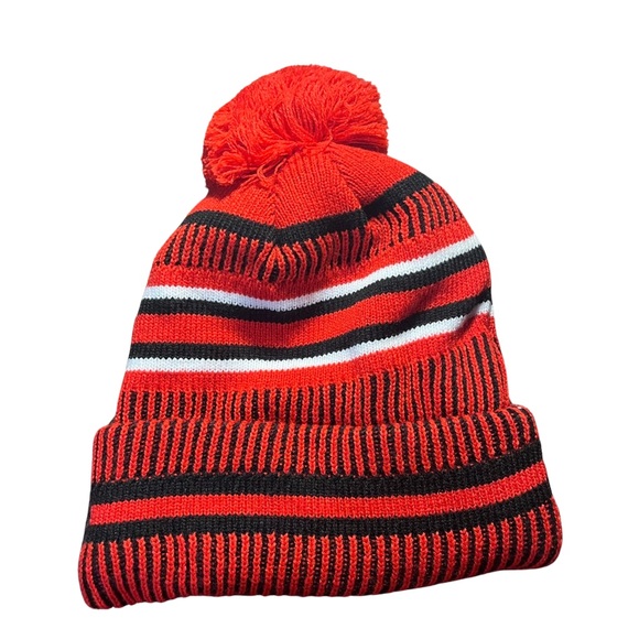 New NBA New Era NBA Houston Rockets Beanie - Picture 2 of 3